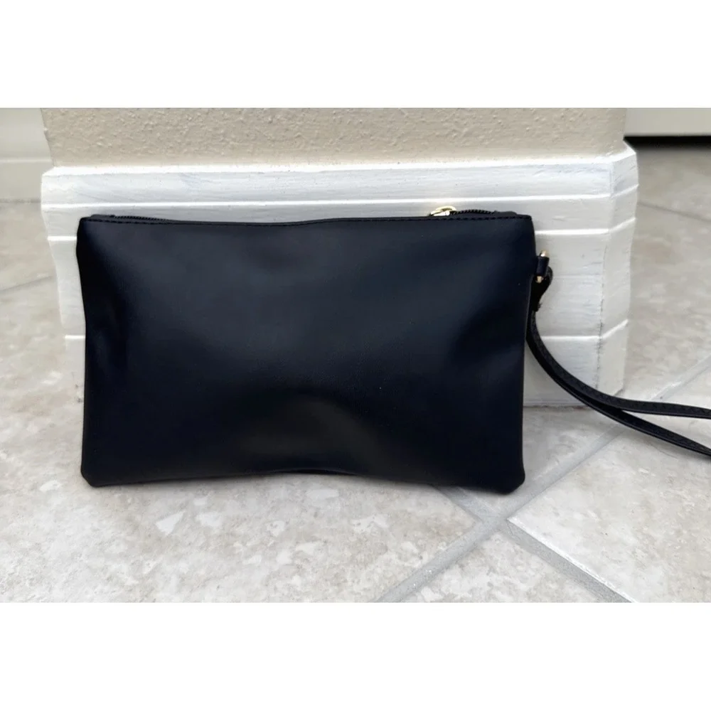 Lovevook Black Vegan Leather Logo Lined Gold Hardware Wristlet New